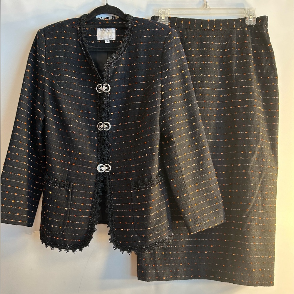 CLARA CLARA NEW YORK BY VINETTE WOMEN’S BLACK & ORANGE TWEED SKIRT SUIT SIZE 10